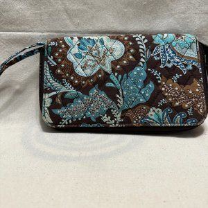 Gently Used Vera Bradley Wristlet - Brown